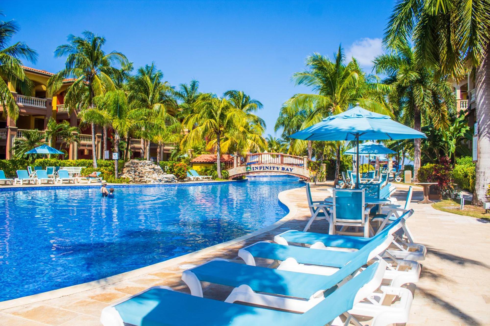 Infinity Bay Spa & Beach Resort West Bay Esterno foto