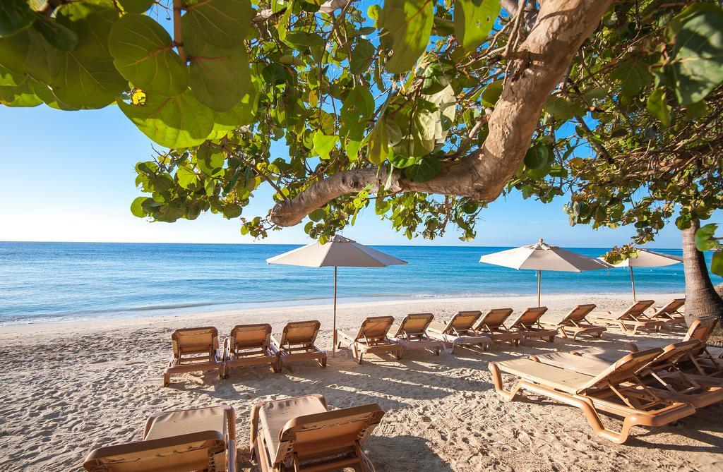 Infinity Bay Spa & Beach Resort West Bay Esterno foto
